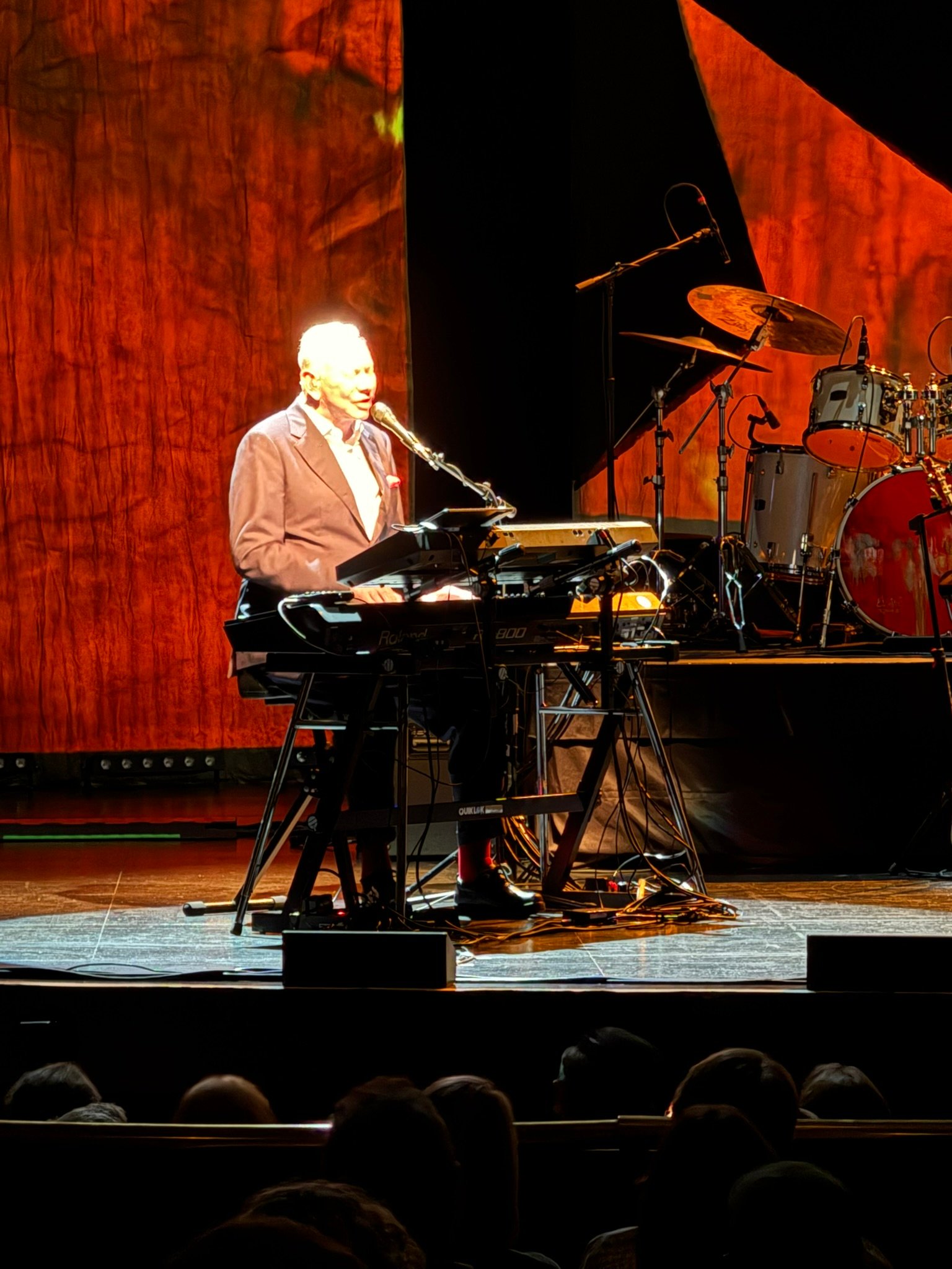 Joe Jackson Concert Review: A Night of Stories, Sharp Lyrics, and 100% Live Music in Dallas